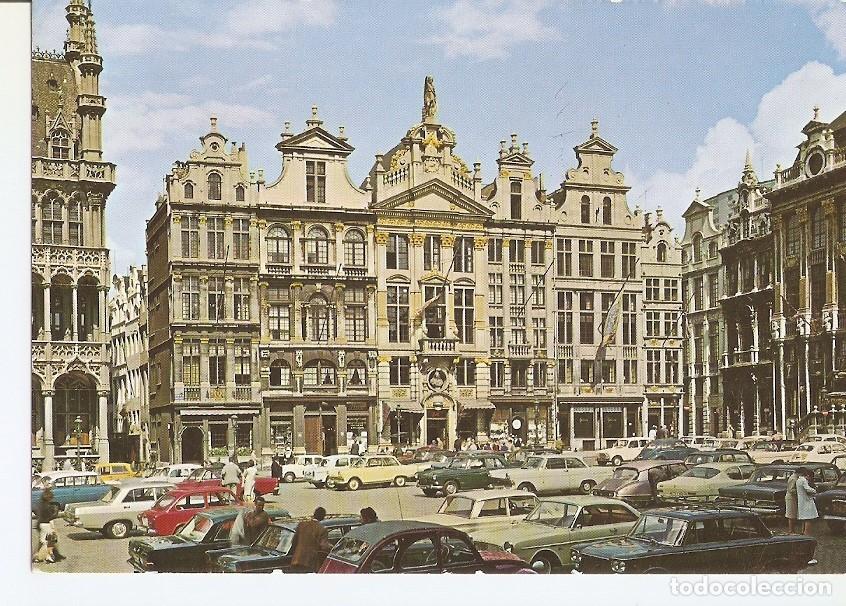 Postais: Postal 033541 : Brussels: a typucal corner of the Market Place - Varios