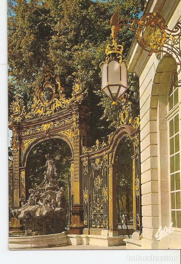Cartoline: Postal 034399 : Nancy (Meurthe-et-Moselle). Place Stanislas - Varios