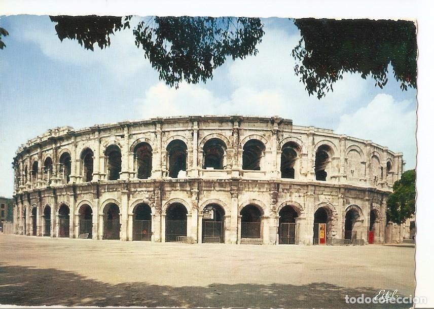 Postkarten: Postal 034517 : En Pays Romain. Nimes (Gard). Les arenes amphithe&acirc;tre romain - Varios