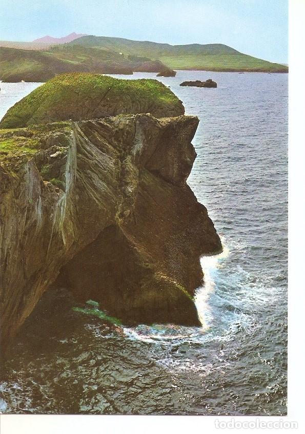 Cartoline: Postal 035104 : Celorio (Llanes). Perfil de Cristo (Roca Natural) - Varios