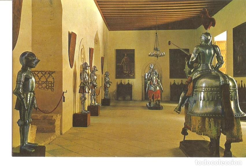 Postcards: Postal 035223 : Segovia. Alcazar. Vista general de la Antesala - Varios