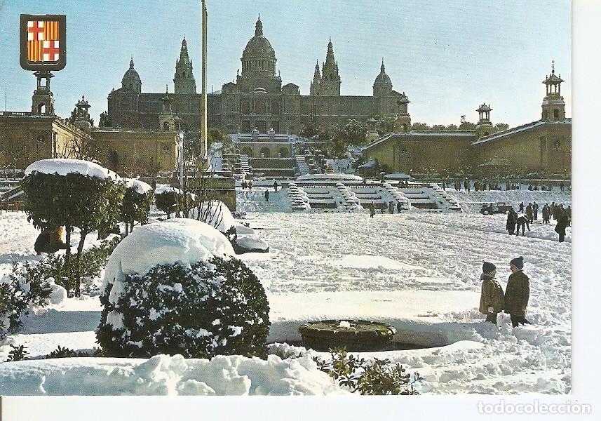 Postcards: Postal 036106 : Barcelona. Nevada. Fuente Monumental y Palacio Nacional de Montjuich - Varios
