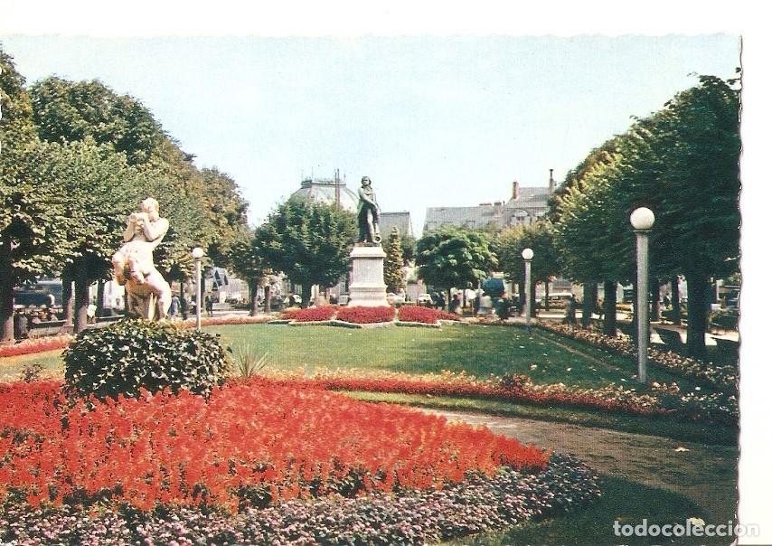 Postais: Postal 037209 : Limoges (Haute-Vienne). Le Square et la Statue du Marechal Jourdan - Varios