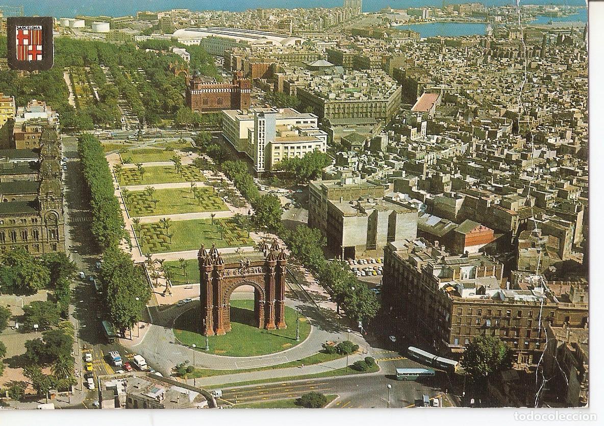 Cartoline: Postal 037865 : Barcelona. Arco de triunfo. Vista aerea - Varios