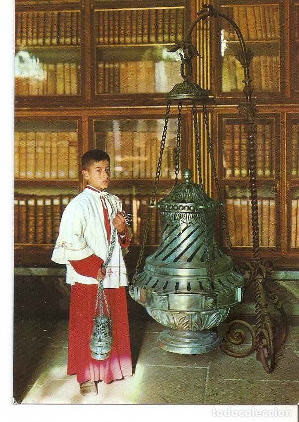 Postales: Postal 039653 : Santiago de Compostela. Catedral. Botafumeiro. El Rey de los incensarios - Varios