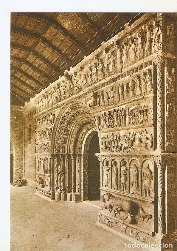 Postkarten: Postal 040085 : Ripoll. Portada del Monestir segle XII - Varios