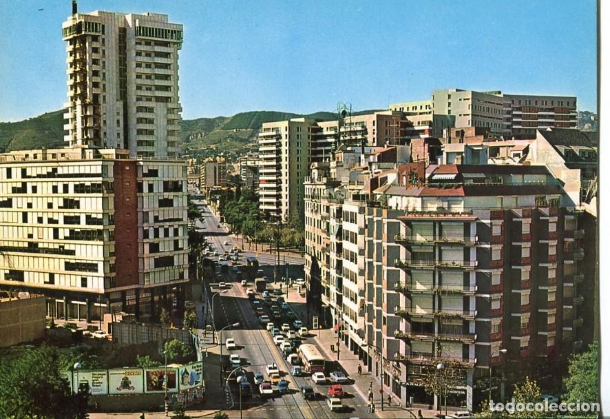 Postkarten: Postal 016812: BARCELONA - Vista de la Avenida de Sarria - Varios