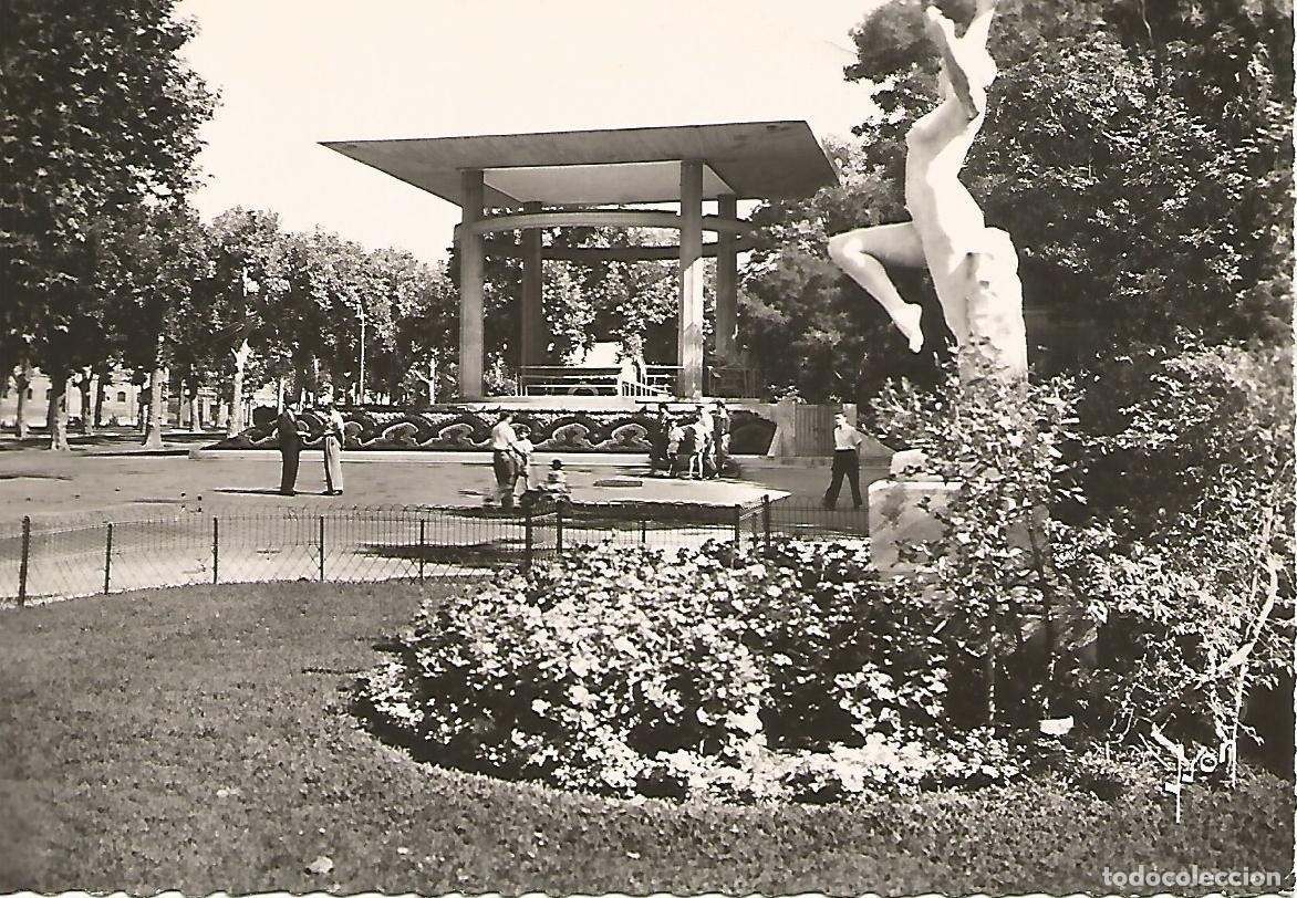 Postales: Postal 51183: MONTPELLIER - El Quiosco - Varios