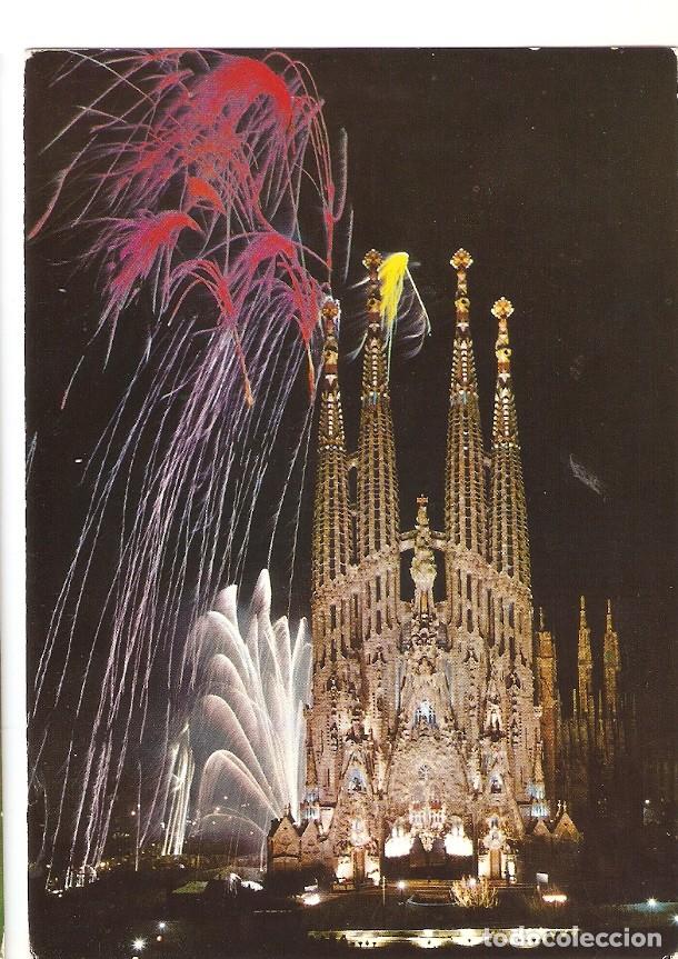 Postkarten: Postal 042332 : Barcelona. La Sagrada Familia iluminada - Varios