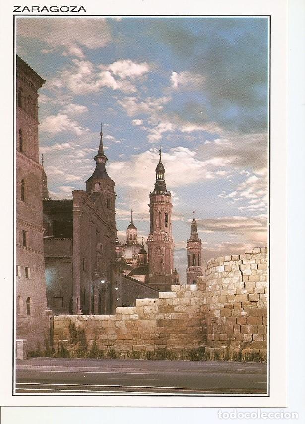 Postcards: Postal 042447 : Zaragoza. Murallas Romanas. San Juan de los Panetes y Basilica del Pilar - Varios