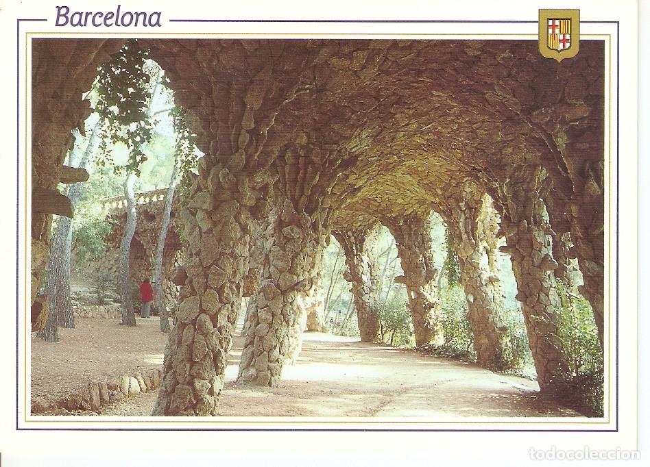 Postcards: Postal 043897 : Barcelona. Paseo-viaducto inferior - Varios