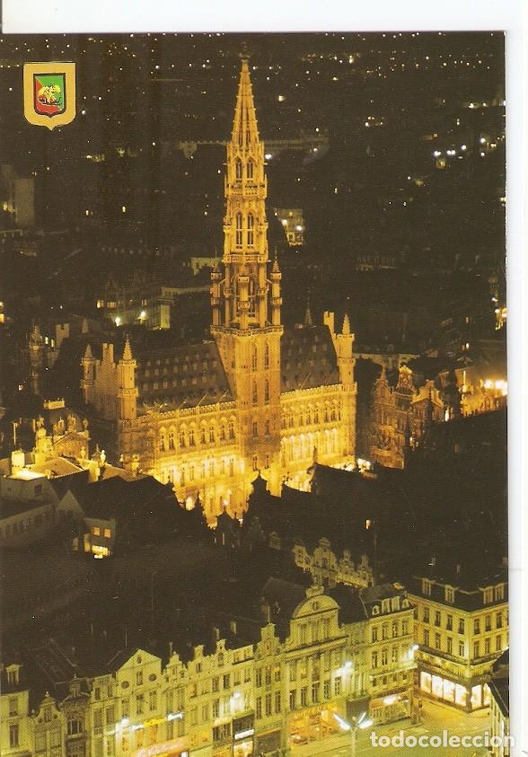 Postkarten: Postal 043599 : Brussels: Town Hall by night - Varios