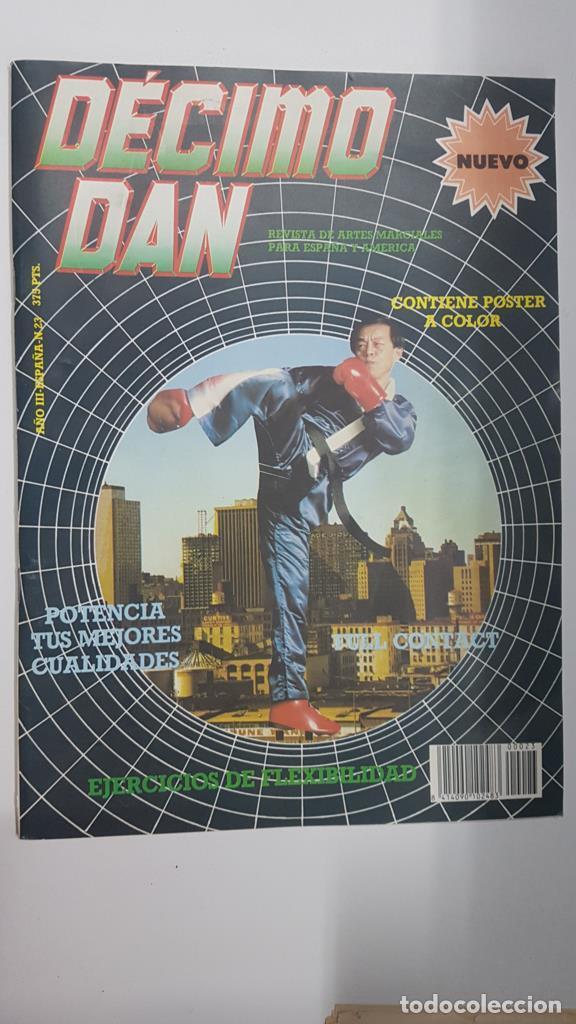 Cartoline: Revista artes marciales: Decimo Dan a&ntilde;o III num 23. Incluye poster de Bruce Lee, artidulo sobre ejer
