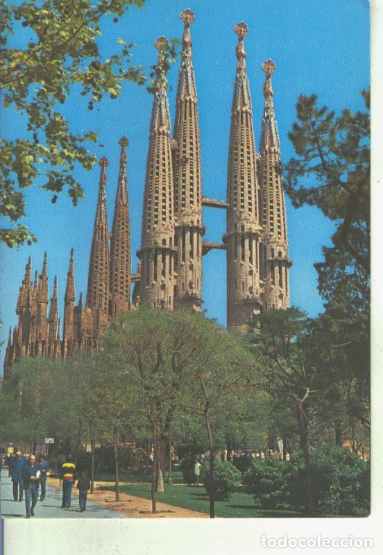 Postkarten: Postal 014718: Vista parcial de la Sagrada Familia en Barcelona - Varios