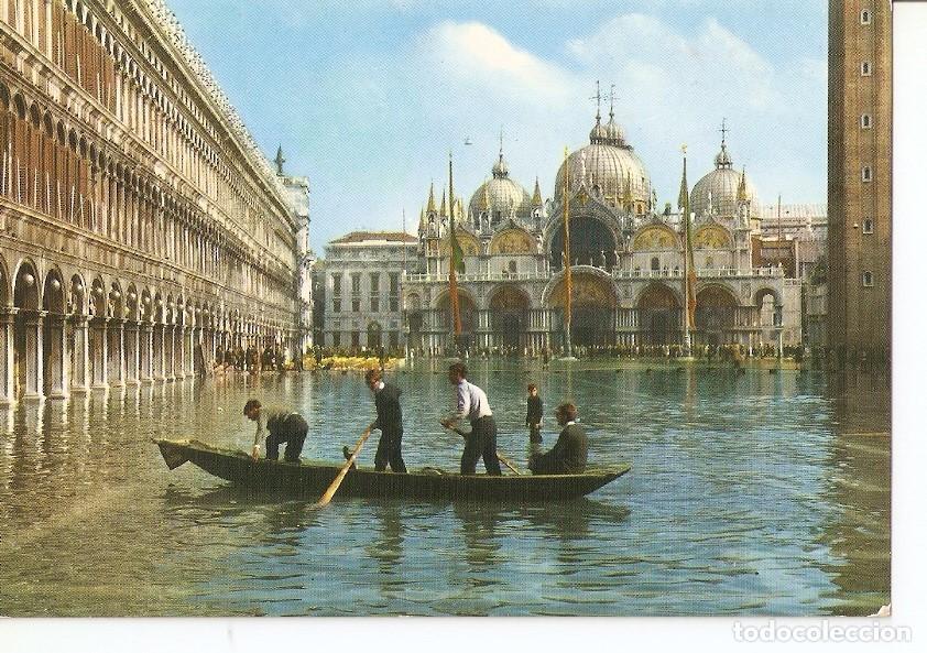 Postkarten: Postal 027575 : Venezia, Exceptional high tide on S. Mark Square - Varios