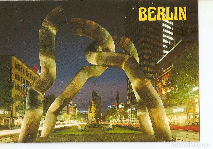 Postcards: Postal 027939 : Berlin, TauentzienstraBe - Varios