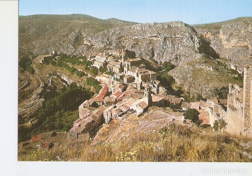 Postcards: Postal 028087 : Albarracin (Teruel), Ciudad Historica y Monumental. Vista aerea desde el Castillo -