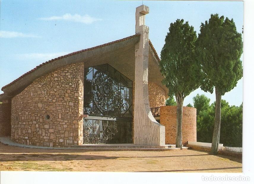 Cartoline: Postal 029262 : Sarreal, Ermita de San Cosme y San Damian, arquitectos J. Puig Torne y J. Ma; Esquiu