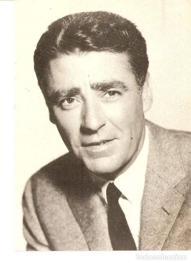 Postcards: Postal 025743 : Foto-Ficha obsequio Romantica. Peter Lawford - Varios