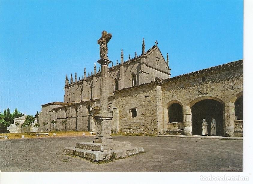 Postales: Postal 025782 : Entrada a la iglesia. Burgos - Varios