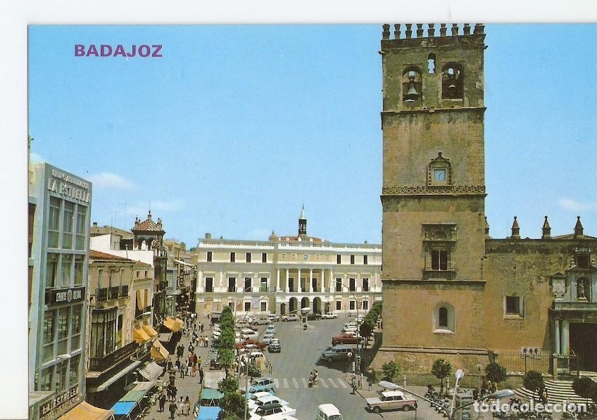 Postcards: Postal 025983 : Plaza de Espa&ntilde;a y Catedral. Badajoz - Varios