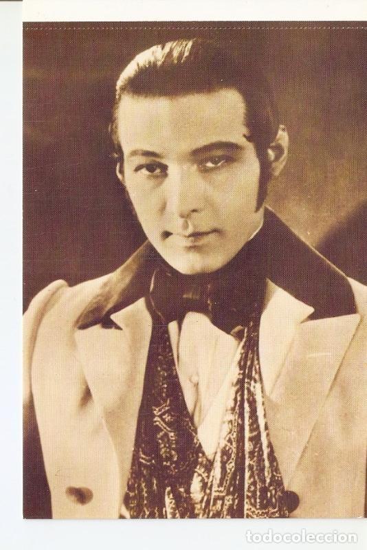 Cartes Postales: Postal 026801 : Actor, Rudolph Valentino - Varios