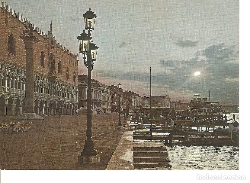 Postcards: Postal 030970 : Venezia Riva degli Schiavoni - Alba - Varios