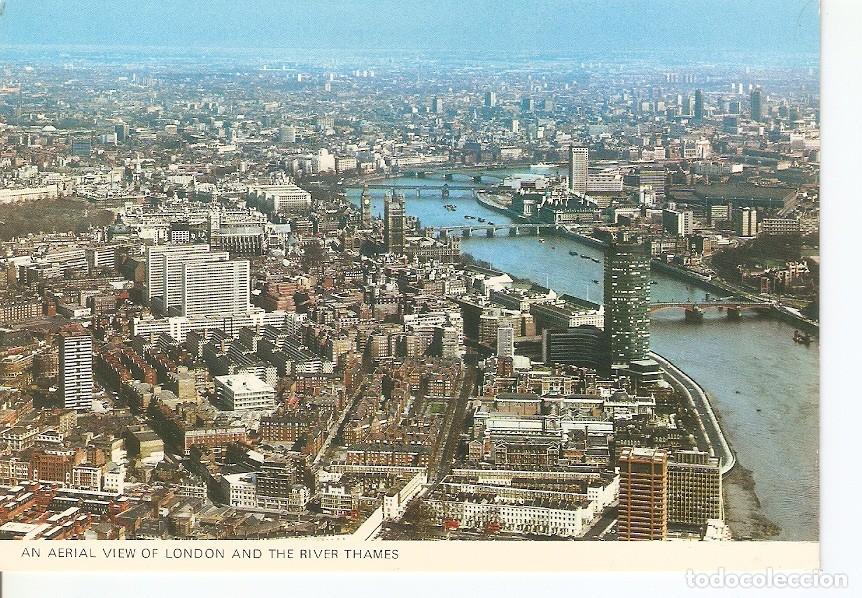 Postais: Postal 032737 : An aerial view of London and the River Thames - Varios