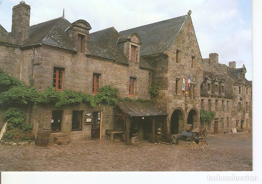 Postkarten: Postal 033827 : Locronan (Finitere). La place amenagee pour le tournage du fil Chouans 1987 - Varios