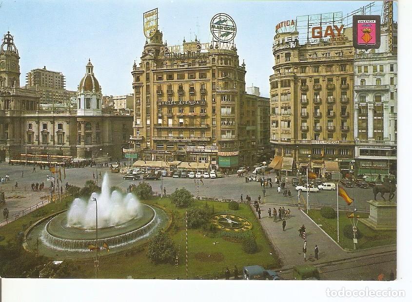 Postkarten: Postal 041050 : Valencia. Plaza del Caudillo en dia de fallas. Vista nocturna - Varios