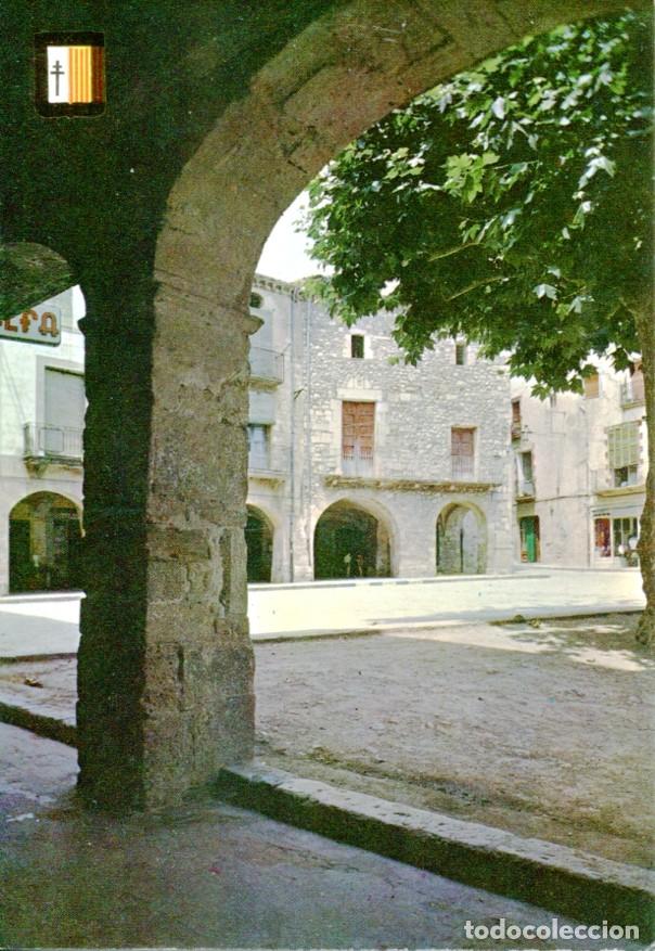 Postales: Postal 016679: BESALU Girona - COMPTAL VILA Plaza de Espa&ntilde;a y porches romanicos - Varios