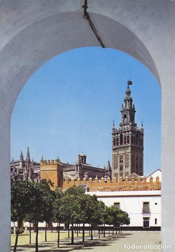Postcards: Postal 60378. Alcazar patio banderas y Giralda. Sevilla - Varios