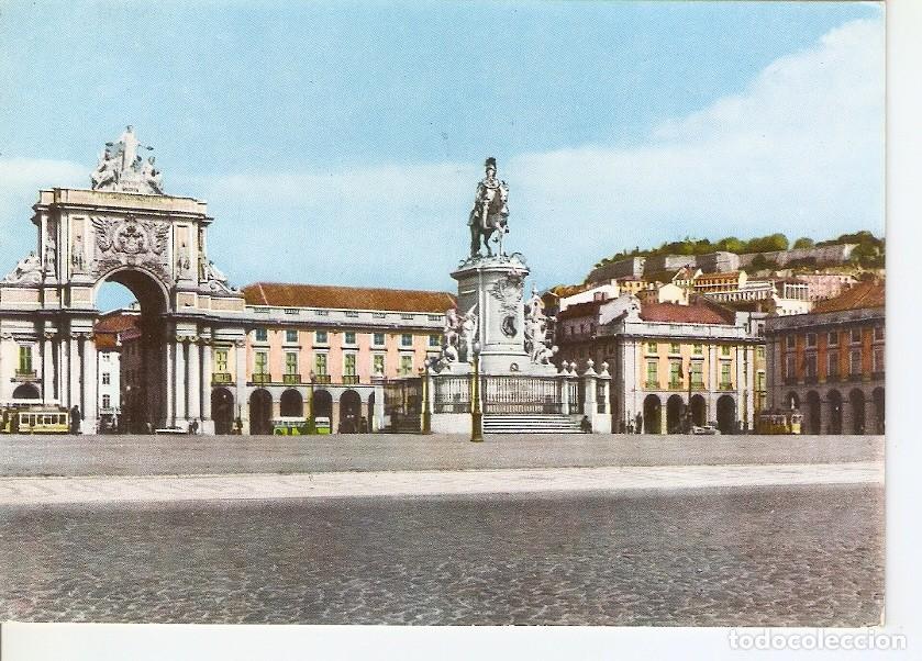 Postkarten: Postal 045974 : Lisboa Portugal. Black Horse Square - Varios