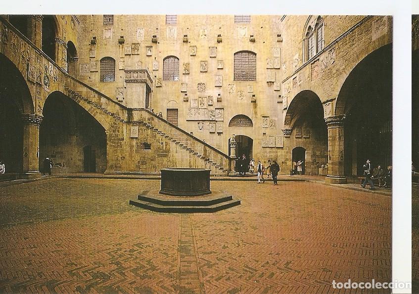 Cartoline: Postal 046667 : Firenze. Palace of the Mayor or Bargello (The cour) - Varios