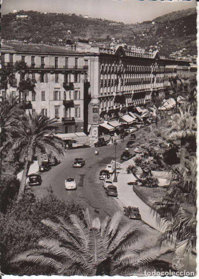 Cartes Postales: Postal-Postcard 17390: NICE - Avenue de Verdun et les Jardins Albert 1er and Albert 1er Gardens - Va