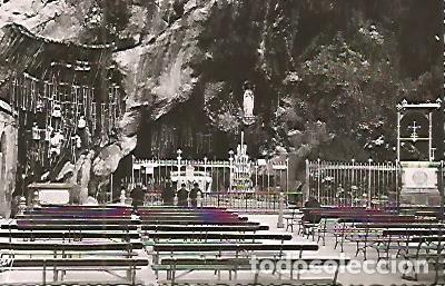 Cartoline: Postal 53875: LOURDES. Gruta - Varios