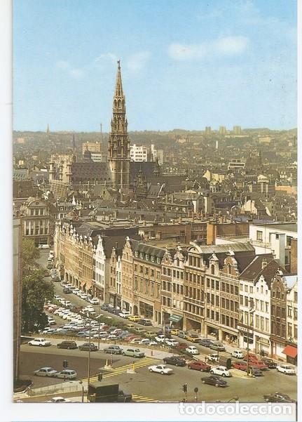 Cartoline: Postal 046857 : Brussels. Panorama con Municipio - Varios