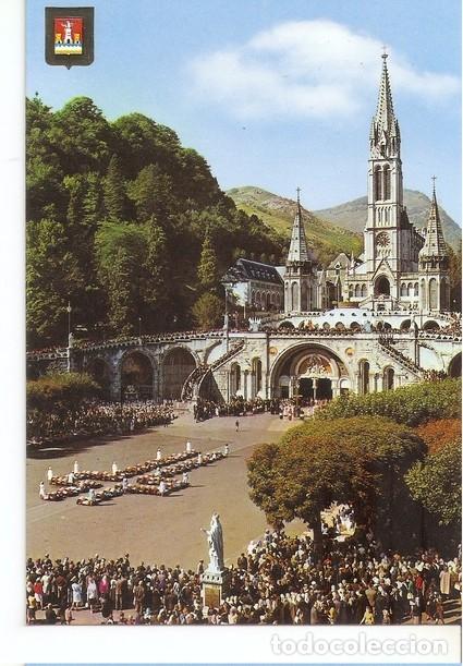 Postais: Postal 046863 : Lourdes. Los enfermos asistiendo al Via Crucis - Varios