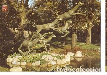 Postais: Postal 047948 : Barcelona. Parque de la Ciudadela - Zoo. Monumento a Walt Disney - Varios