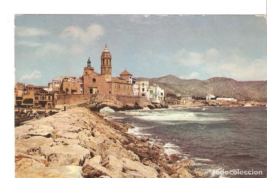 Cartoline: Postal 023800 : La Punta con la iglesia (Sitges) - Varios