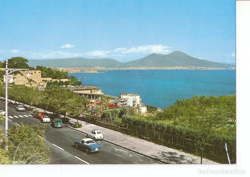 Postkarten: Postal 041322 : Napoli. Vesuvio visto da via Petrarca - Varios