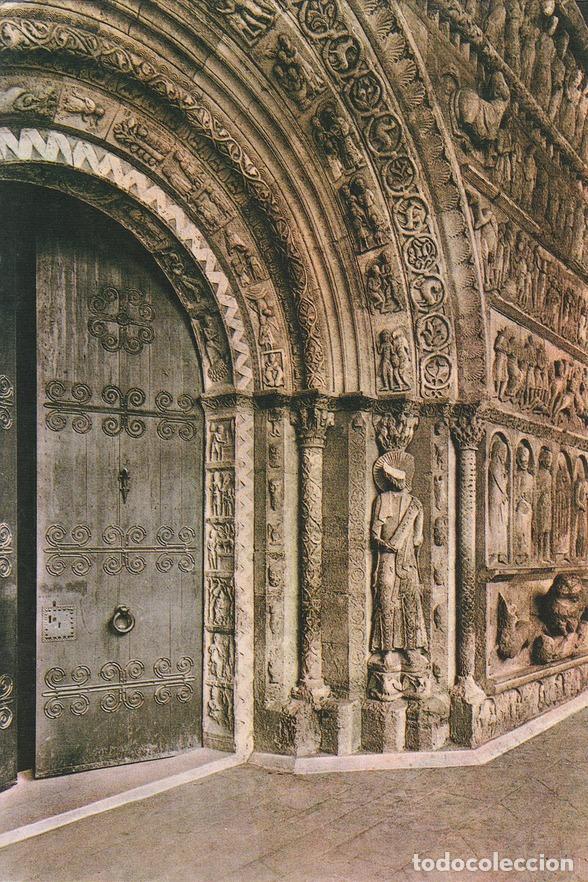 Postales: Postal 60716: Portada del monasterio. S. XII. Ripoll (Gerona) - Varios