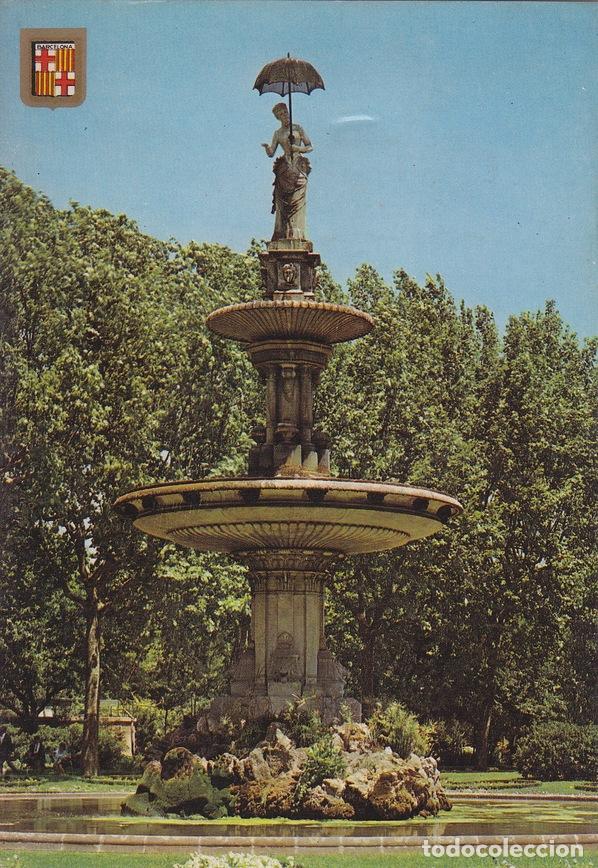 Cartes Postales: Postal 60873: Parque de la ciudadela (la dama del paraguas). Barcelona - Varios