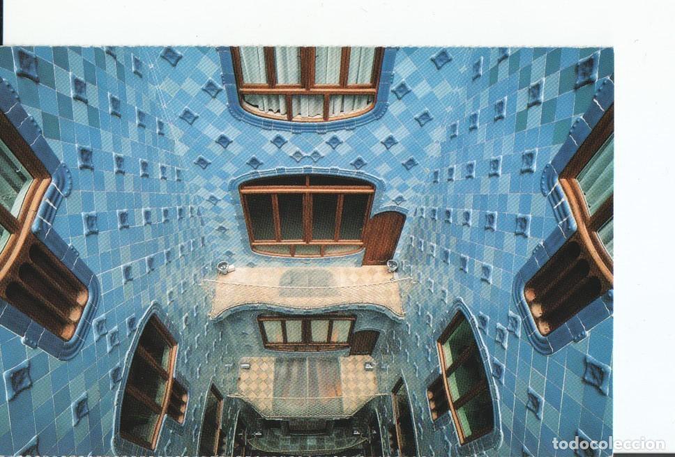 Postcards: Postal 017026: BARCELONA - Gaudi.CASA BATLLO. Vista interior - Varios