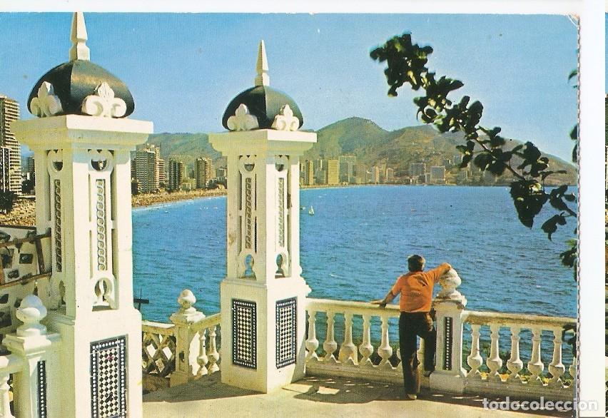 Cartoline: Postal 045826 : Benidorm (Espa&ntilde;a). Vista parcial - Varios