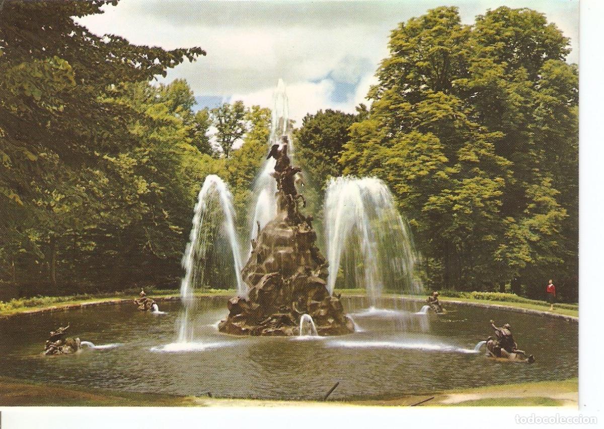 Cartes Postales: Postal 038732 : La Granja de San Ildefonso (Segovia). Fuente de la Fama - Varios