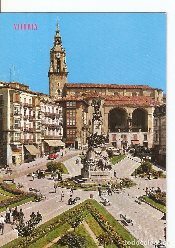 Postcards: Postal 029387 : Vitoria Plaza de la Virgen Blanca - Varios