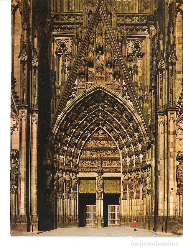 Cartes Postales: Postal 025907 : Koln Am Rhein Dom / Hauptportal - Varios