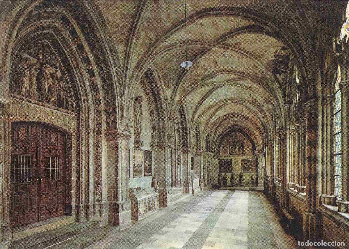 Cartoline: Postal 61106: Claustros y puerta de la capilla de Sta. Catalina. Catedral. Burgos - Varios