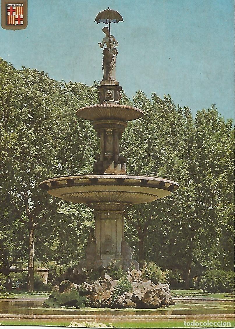 Postkarten: Postal 51835: BARCELONA - Parque de la Ciudadela. La Dama del Paraguas - Varios